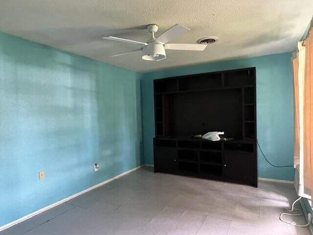 Property Photo:  416 Lee  LA 70634 