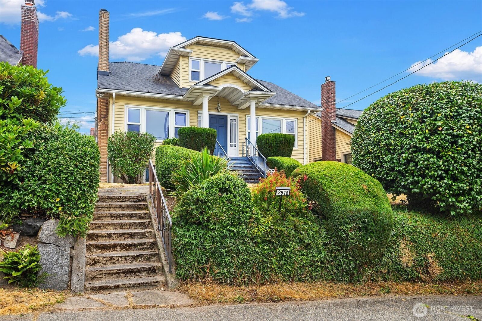 Property Photo:  2518  30th Avenue S  WA 98144 