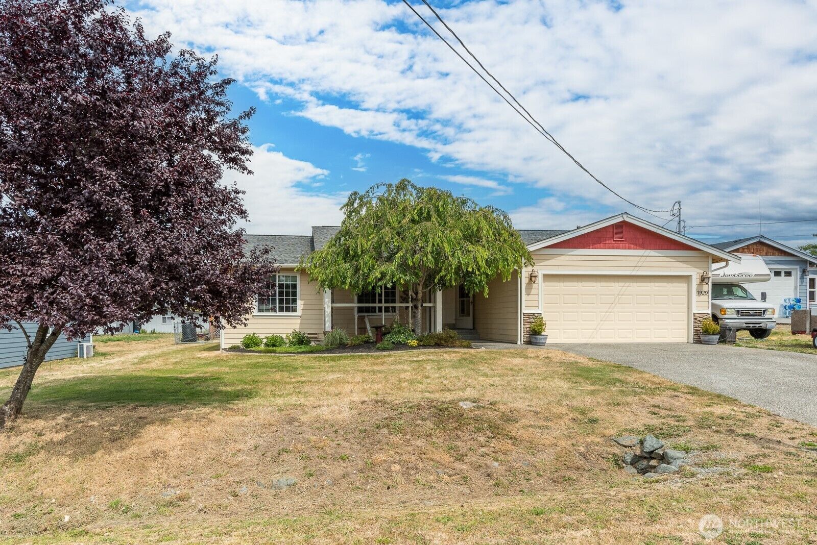 Property Photo:  1929  Elhardt Street  WA 98282 