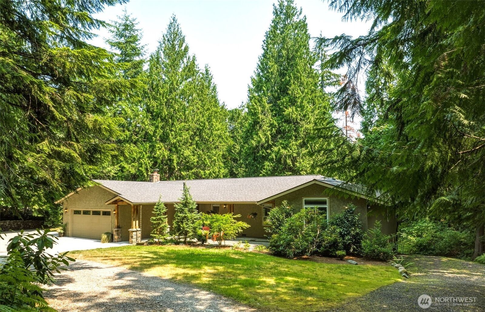 Property Photo:  14924  258 Avenue SE  WA 98027 