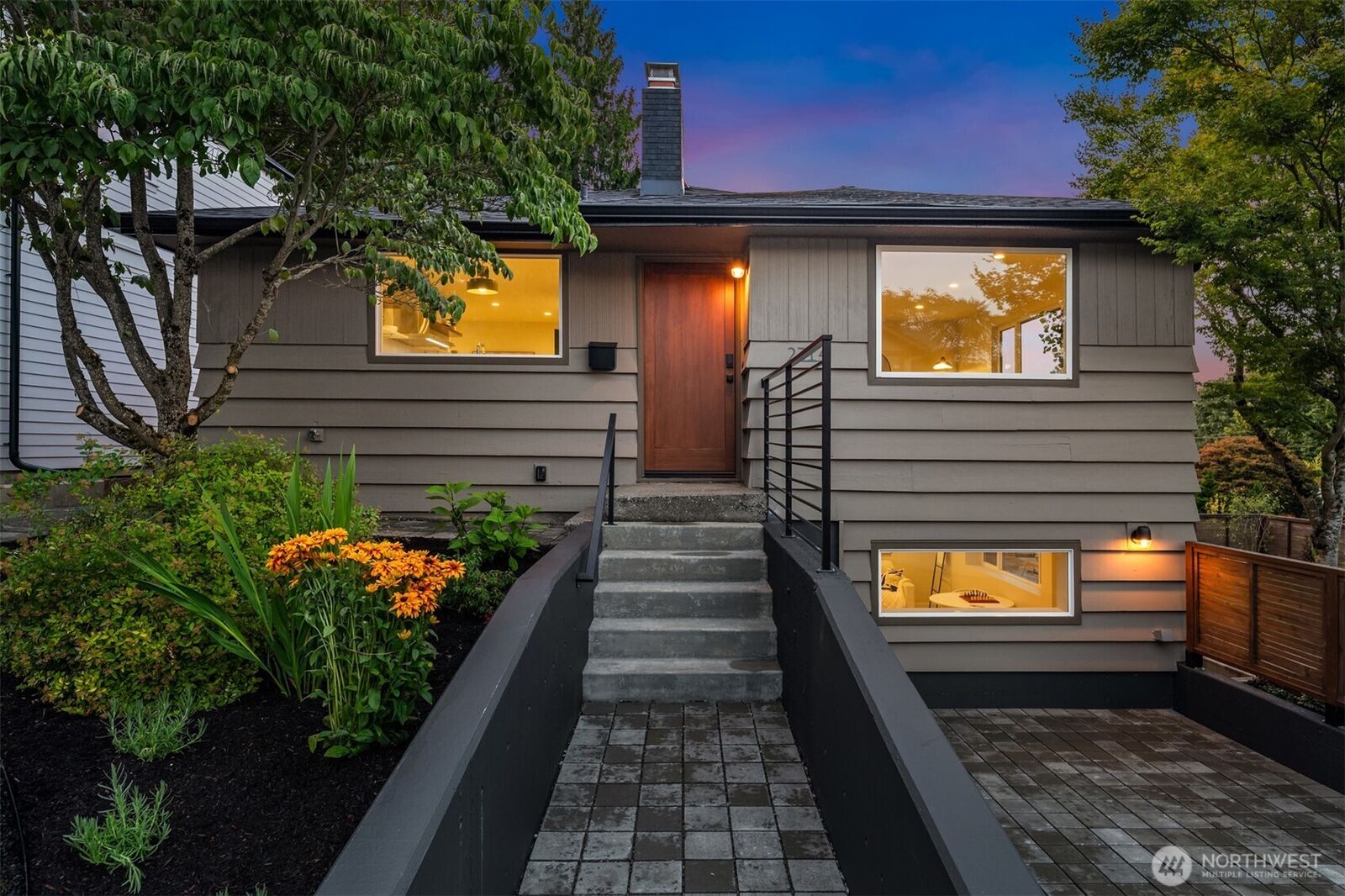 Property Photo: 2314 S Forest Street WA 98144