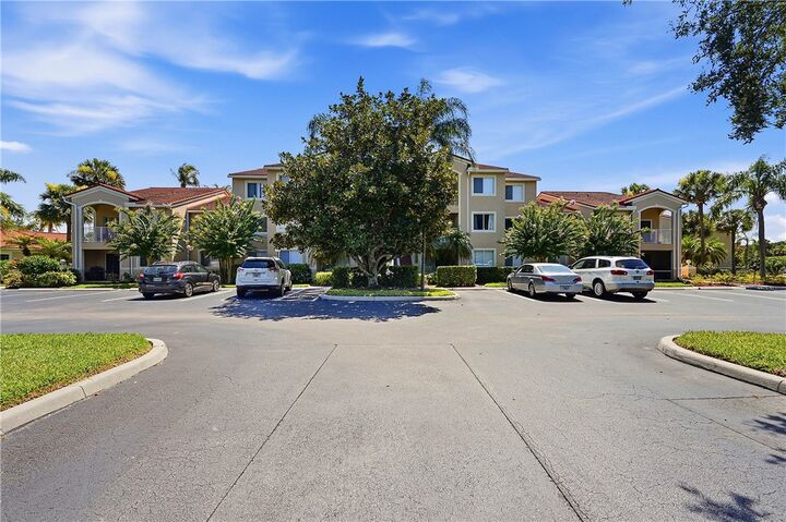 Property Photo:  1670 N 42nd Circle 204  FL 32967 