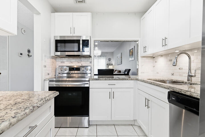 Property Photo:  232 Lake Meryl Drive  FL 33411 