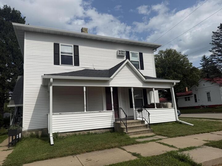 Property Photo: 818 Woodard Avenue WI 54660