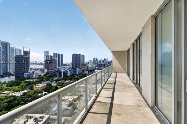 Property Photo:  3470 E Coast Ave H2510  FL 33137 