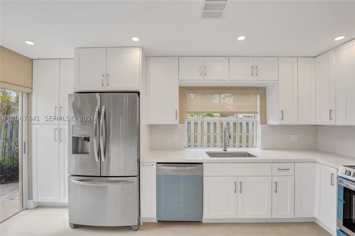 Property Photo: 1361 Springside Dr 3 FL 33326