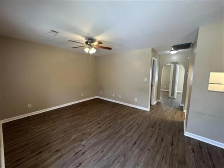 Property Photo: 816 Link Road LA 70607