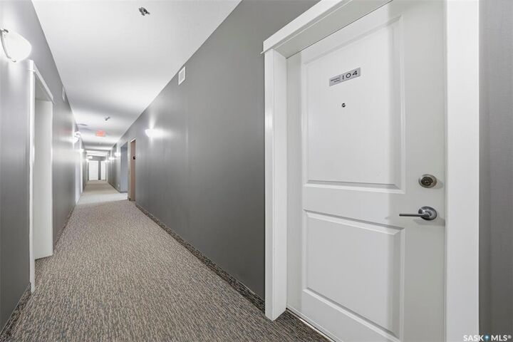 Property Photo:  714 Hart Road 104  SK S7M 1L2 