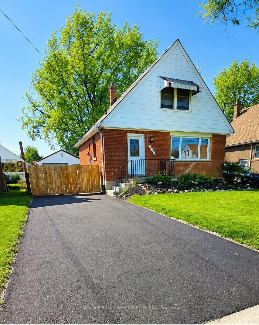 Property Photo:  274 East 38th Street  ON L8V 4G3 