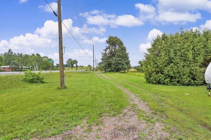 Property Photo:  2260 Buckhorn Road  ON K0L 2H0 