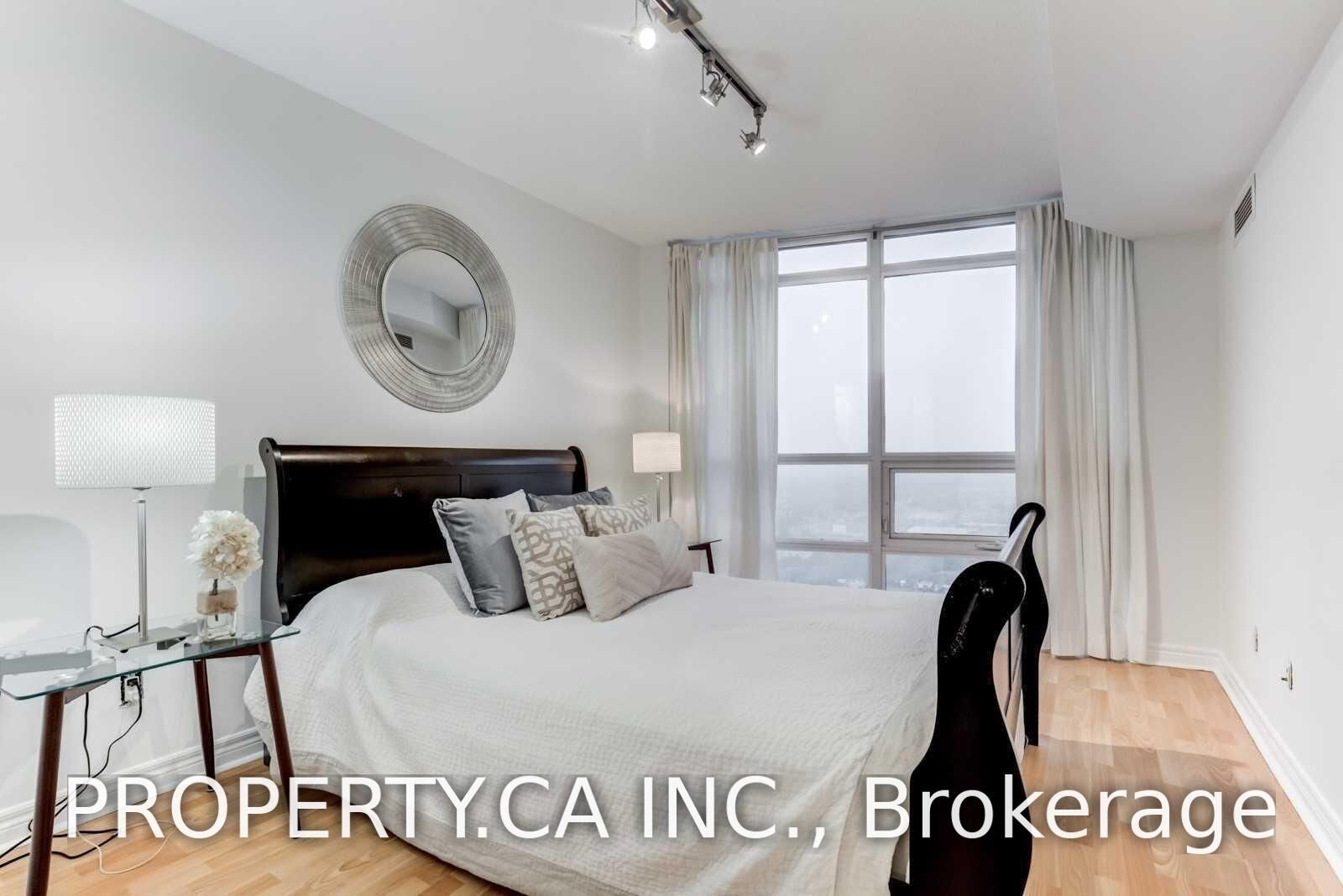 Property Photo: 83 Borough Drive 2801 ON M1P 5E4