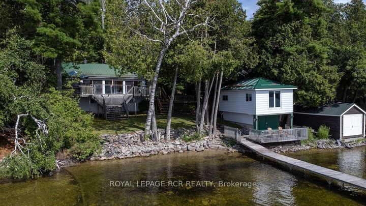 Property Photo: 40 Griffin Drive ON K0M 1K0