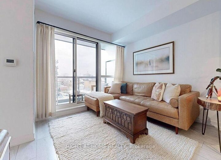 Property Photo:  31 Tippett Road #362  ON M3H 0C8 