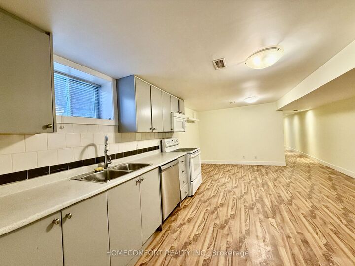 Property Photo:  178 Rosemount Avenue Lower  ON M6H 2M9 