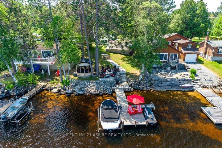 Property Photo: 747 Rock Point Lane ON K0J 2J0