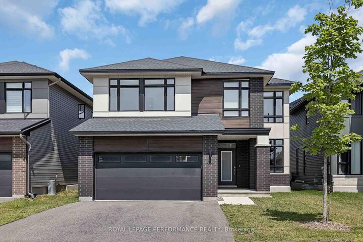 Property Photo: 414 Longworth Avenue ON K1T 0T7