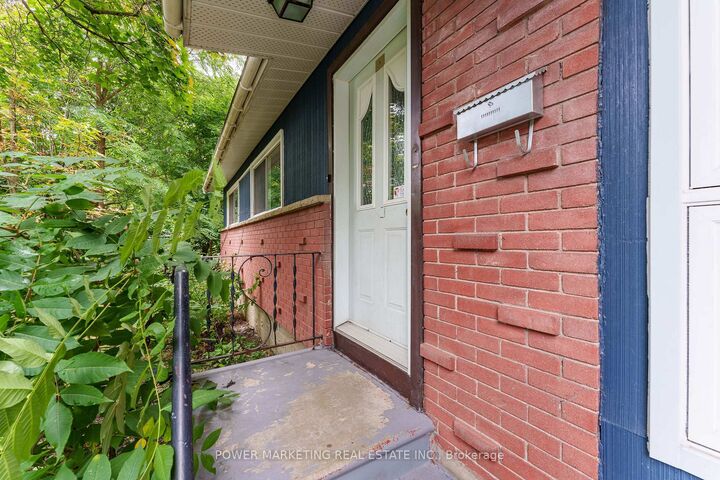 935 Goren Avenue — photo 1