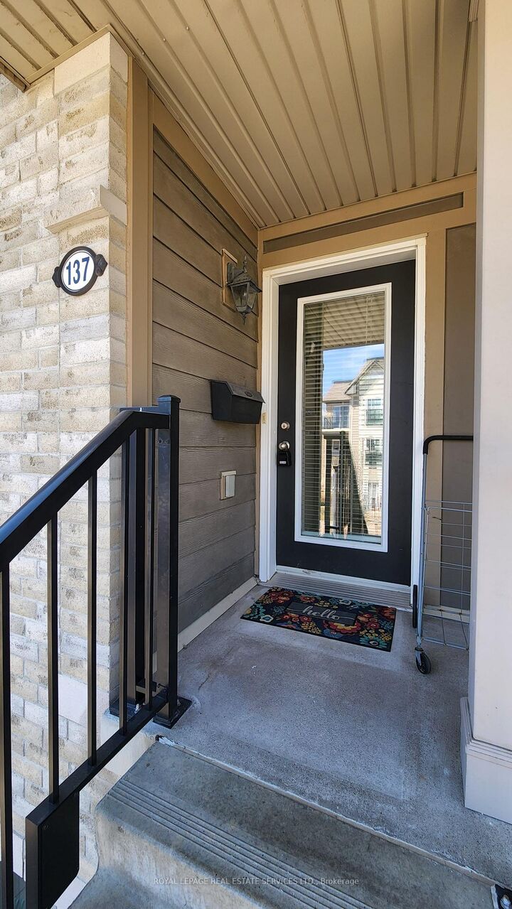 Property Photo: 2891 Rio Court 137 ON L5M 0S3