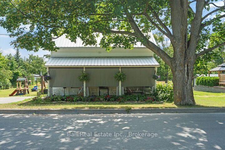 Property Photo: 27 Prospect Street ON K0L 2H0