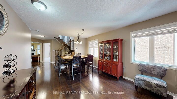 Property Photo:  482 Grant Way  ON L9T 0S8 