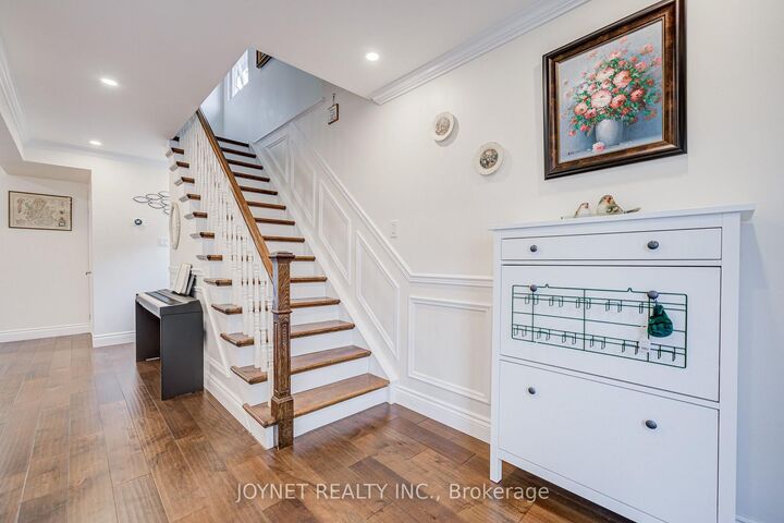 Property Photo:  3027 Glace Bay Road  ON L5N 2J9 