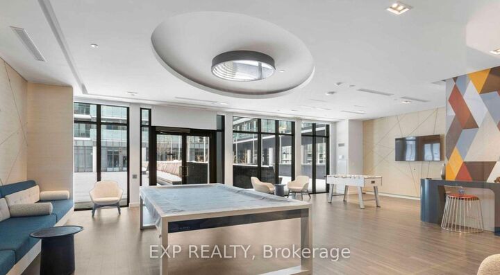 Property Photo:  70 Princess Street 2010  ON M5A 0X6 