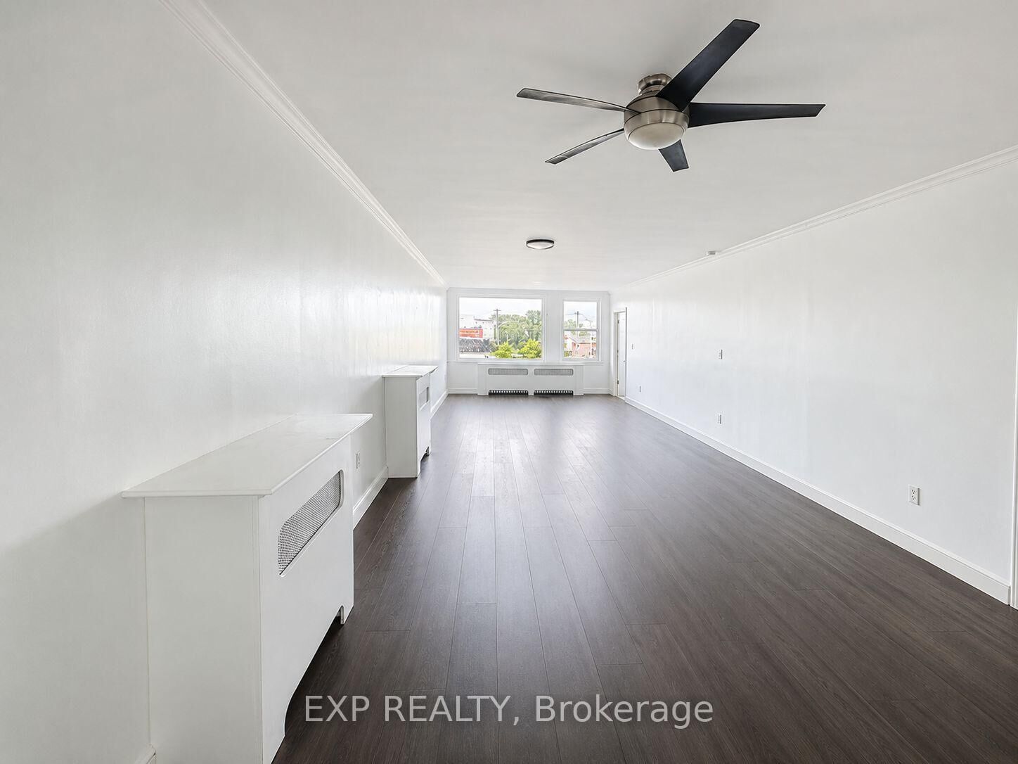 Property Photo:  41 Geneva Street 2  ON L2R 4M5 