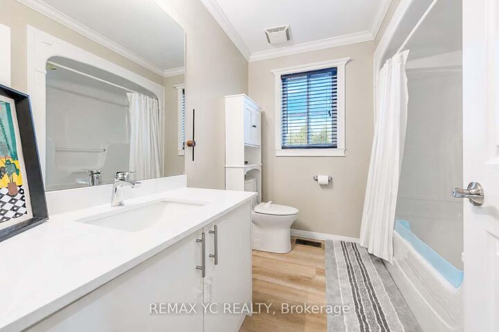 Property Photo: 93 Holly Meadow Road ON L4N 0A1