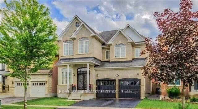 Property Photo:  135 Rushworth Drive  ON L1Z 2A3 