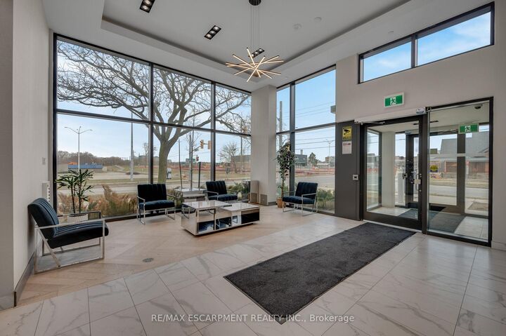 Property Photo: 7 Erie Avenue 606 ON N3S 2E7