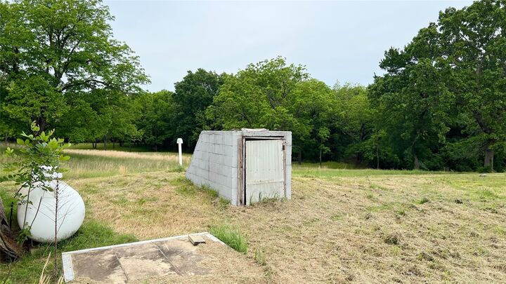 Property Photo: 11324 E 64 Highway OK 74470