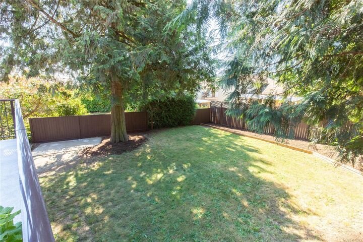 Property Photo:  3021 Crestwood Pl  BC V9T 1P3 