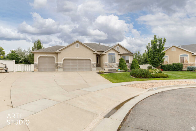 Property Photo:  2955 S 1260 W  UT 84075 