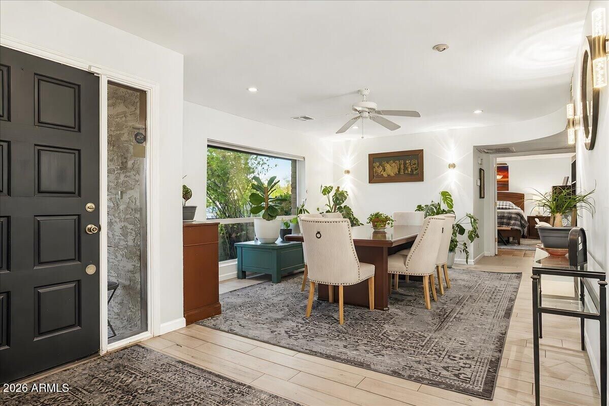 Property Photo:  13014 N 69th Street  AZ 85254 