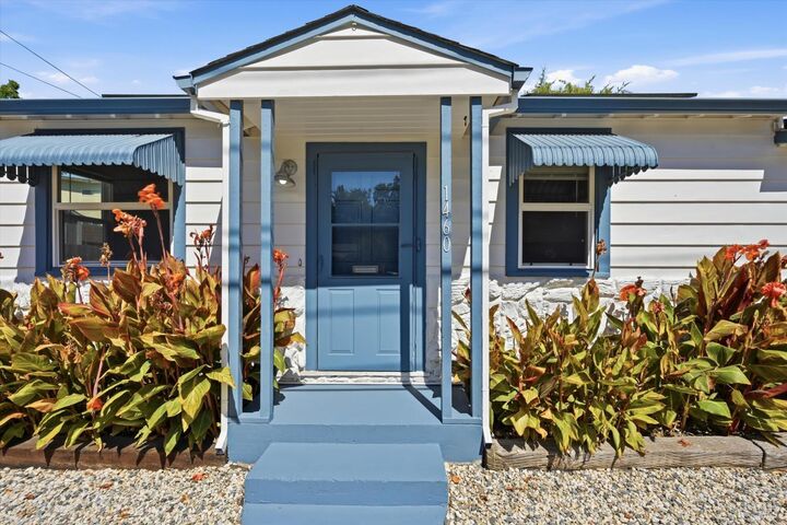 Property Photo:  1460 North Street  CA 95404 
