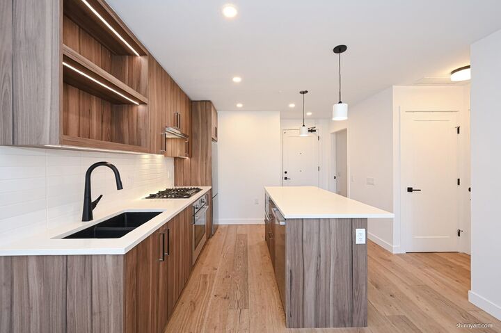 Property Photo: 6859 Cambie Street 2xx BC V6P 3H1