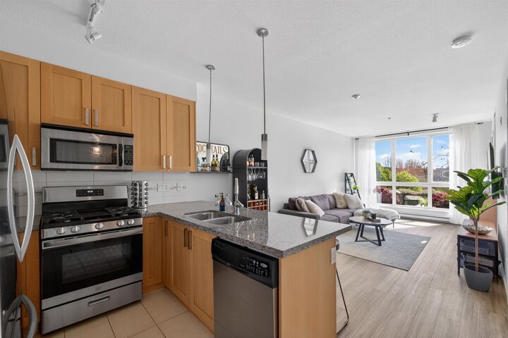 15918 26 Avenue 329 — photo 1