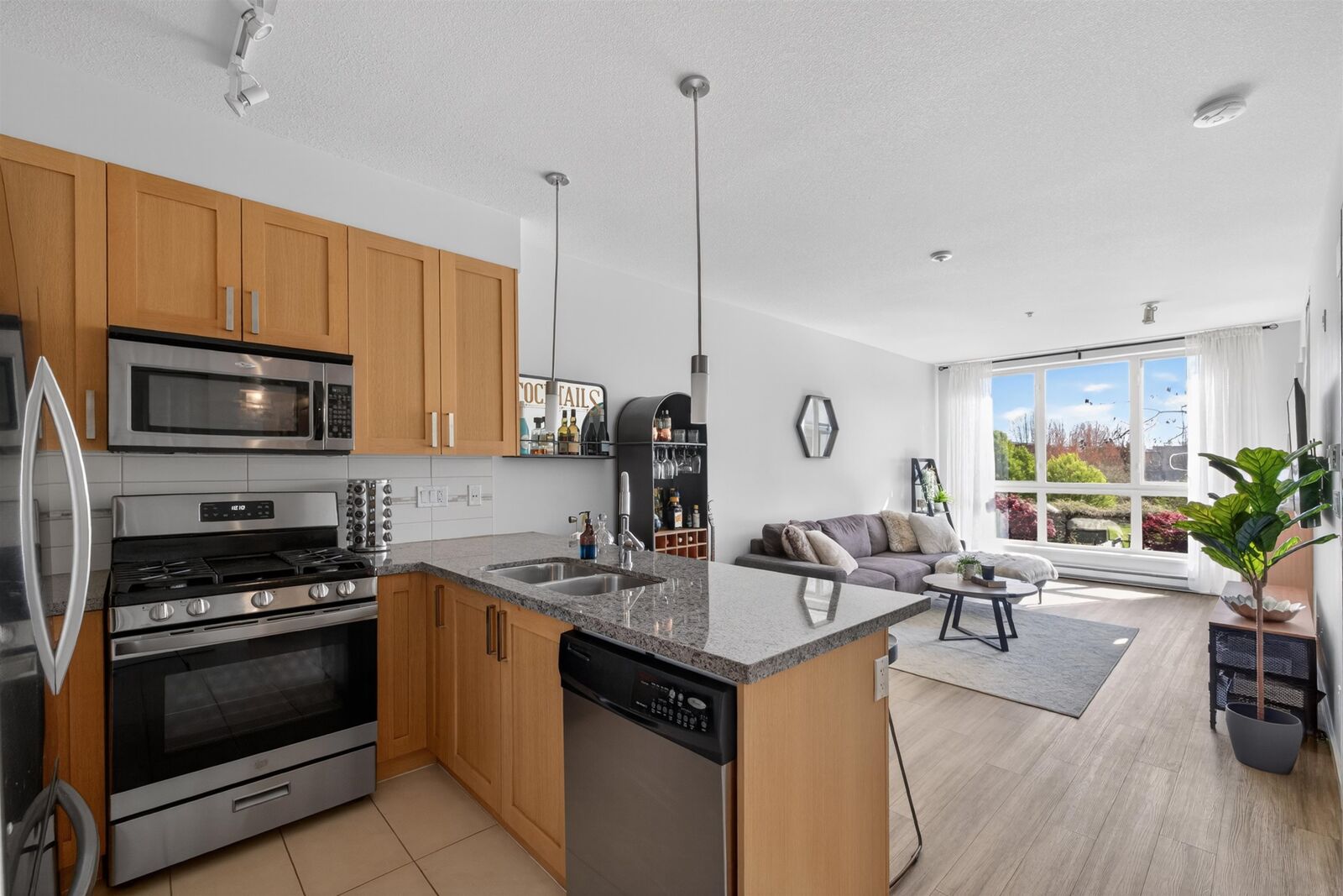 Property Photo:  15918 26 Avenue 329  BC V3Z 5K3 