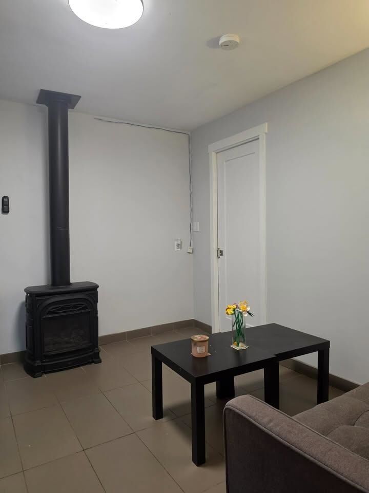 Property Photo:  737 Robinson  BC V3J 4E9 