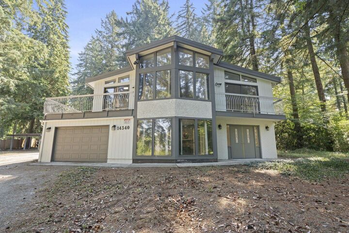 Property Photo: 14340 28th Avenue BC V4P 2H1