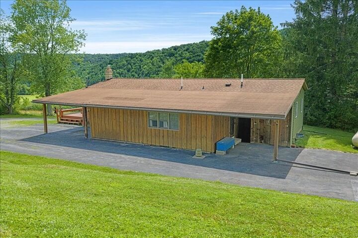 Property Photo: 1264 Breesport N Chemung Road NY 14861