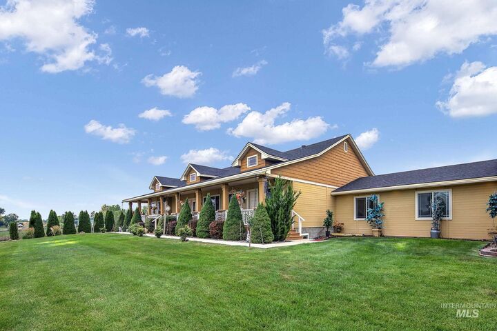 Property Photo:  11378 Purple Sage Rd  ID 83644 