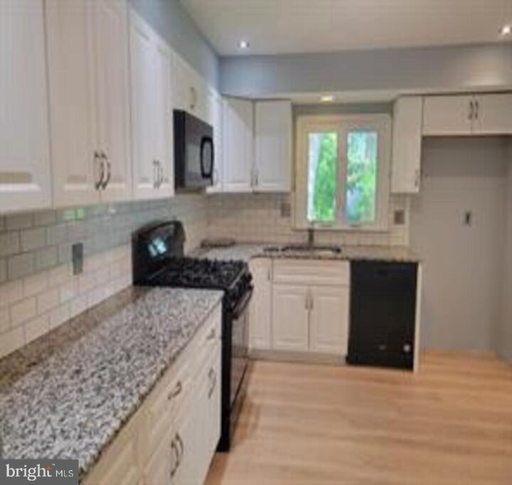 Property Photo:  1423 Carson Road  DE 19803 