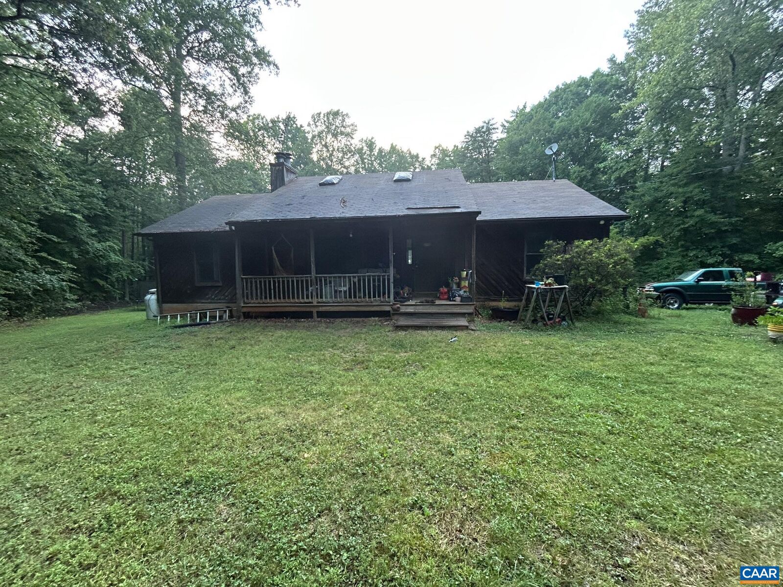 Property Photo:  195 Camelot Ln  VA 22963 