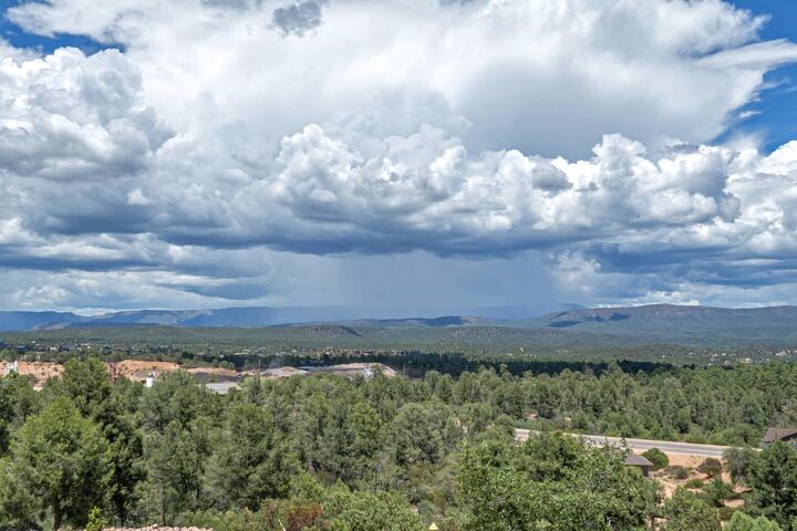 Property Photo:  1906 E Starlight  AZ 85541 