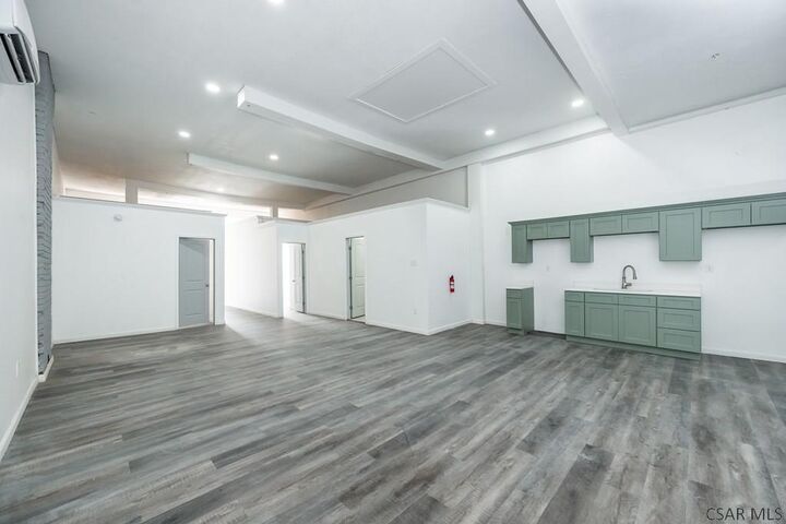 Property Photo:  215 Franklin Street - Unit 302  PA 15901 