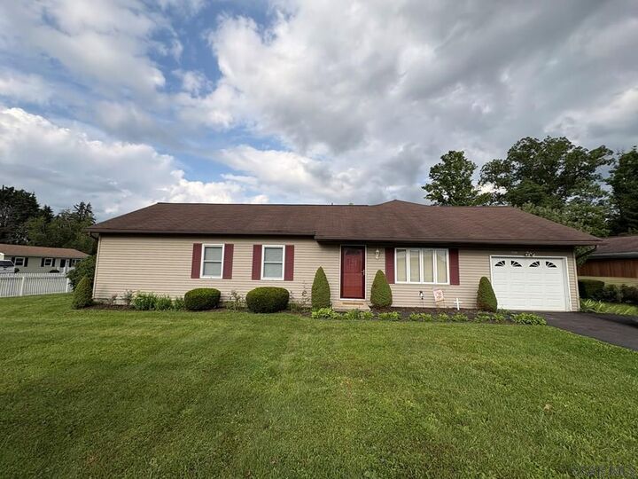 Property Photo:  171 Redwood Drive  PA 15952 