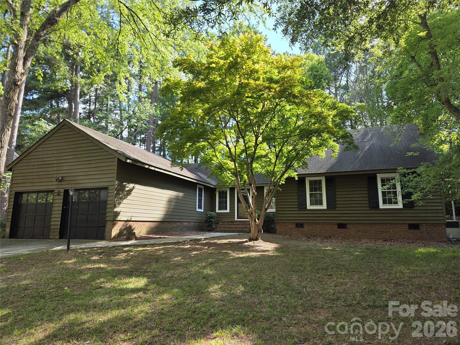 Property Photo:  8315 Park Vista Circle  NC 28226 