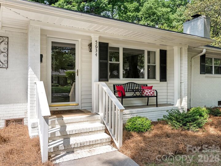 Property Photo:  5634 Wedgewood Drive  NC 28210 
