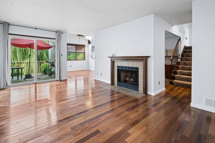 Property Photo: 5219 Willow Grove S Place OH 43017